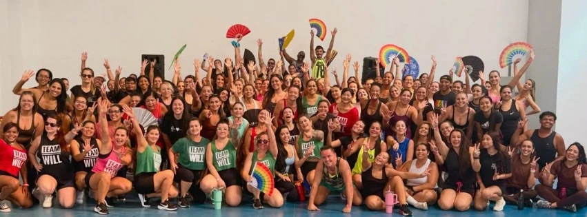 Aulão de Fit Dance balançou a quadra da Sede Social. E vem mais por aí!